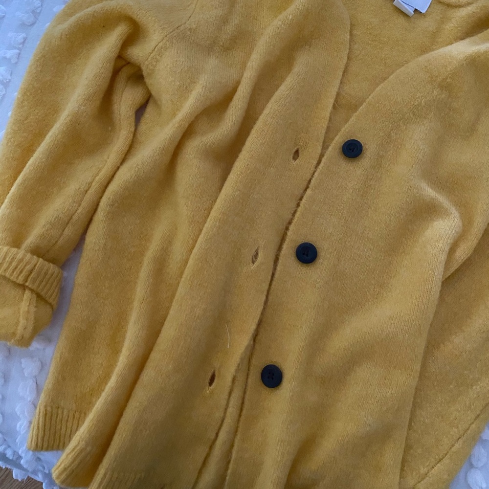 Old navy yellow cardigan